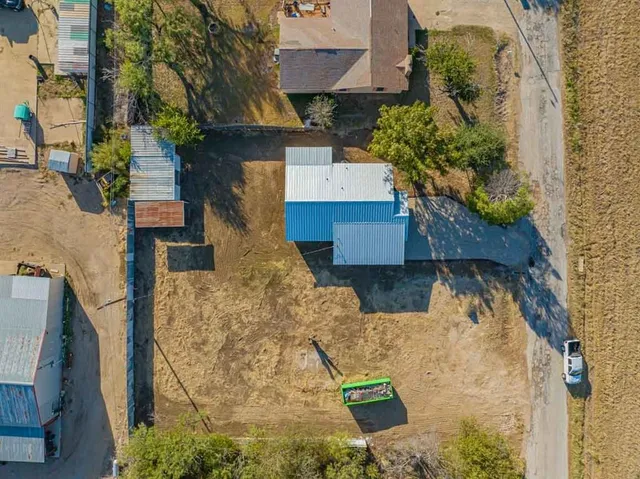 $229,000 | 905 West 5th Street, Breckenridge, TX 76424