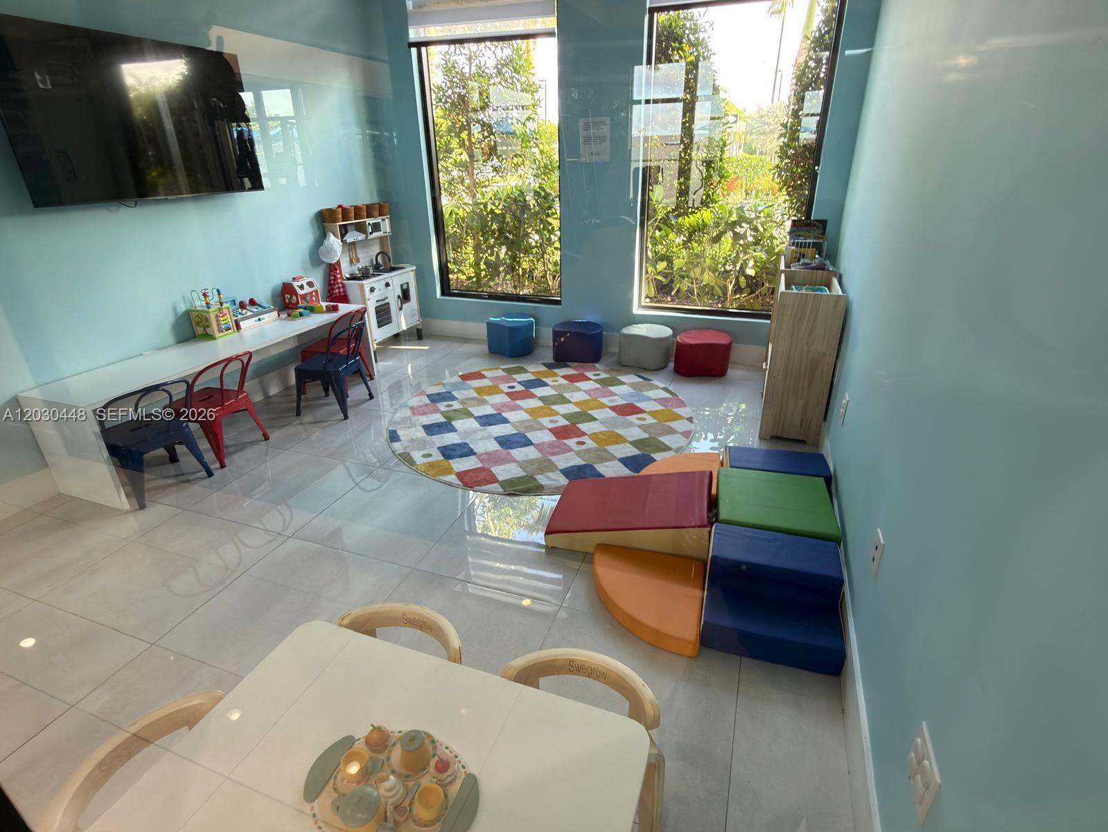 20784 Northeast 5th Court, Unit 20784 Miami, FL 33179 - Photo 33 of 35 Common areas