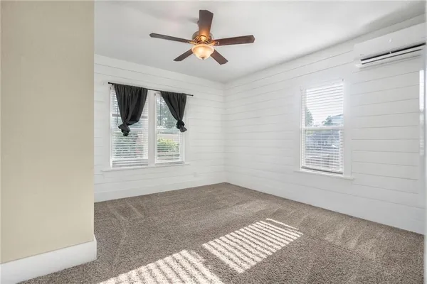 $159,900 | 900 Walnut Avenue, Osawatomie, KS 66064