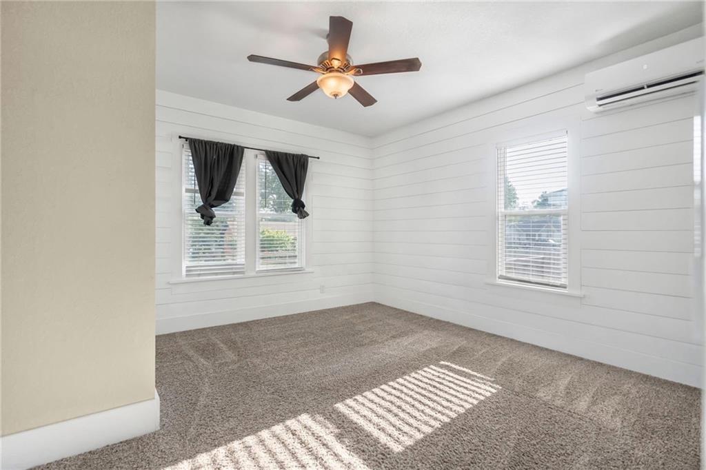 900 Walnut Avenue Osawatomie, KS 66064 - Photo 5 of 9