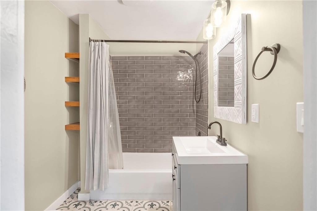 900 Walnut Avenue Osawatomie, KS 66064 - Photo 6 of 9