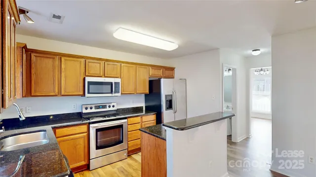 $2,250 | 12911 Walking Stick Drive, Charlotte, NC 28278