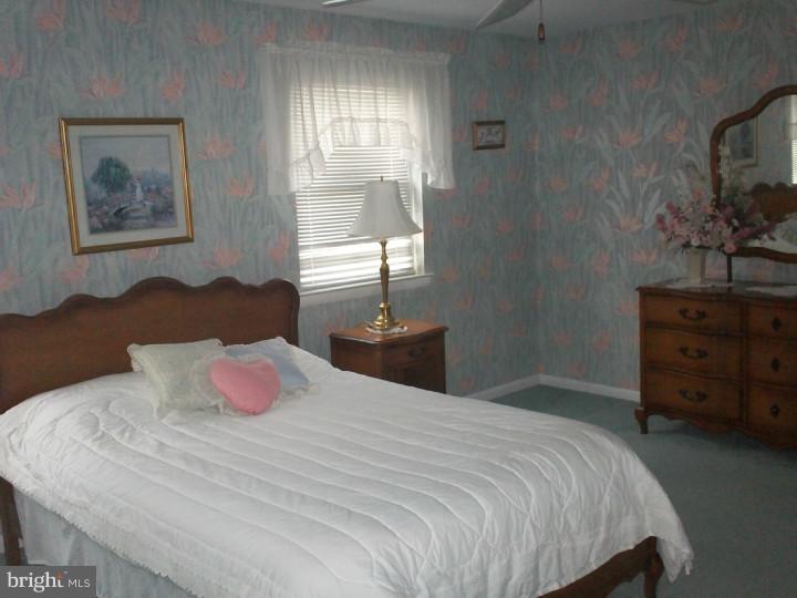 3307 Gurley Road Philadelphia, PA 19154 - Photo 11 of 17 Bedroom - Main
