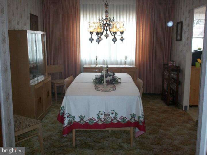 3307 Gurley Road Philadelphia, PA 19154 - Photo 6 of 17 Dining Room