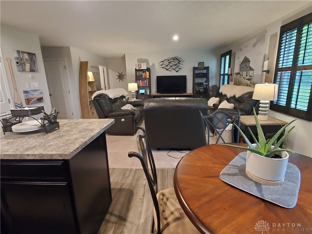 209 South Tuttle Road Springfield, OH 45505 - Photo 16 of 31 view from dining