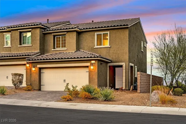 $2,100 | 326 Quail Dove Avenue, Henderson, NV 89012
