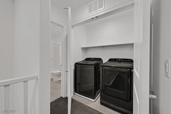 $2,100 | 326 Quail Dove Avenue, Henderson, NV 89012