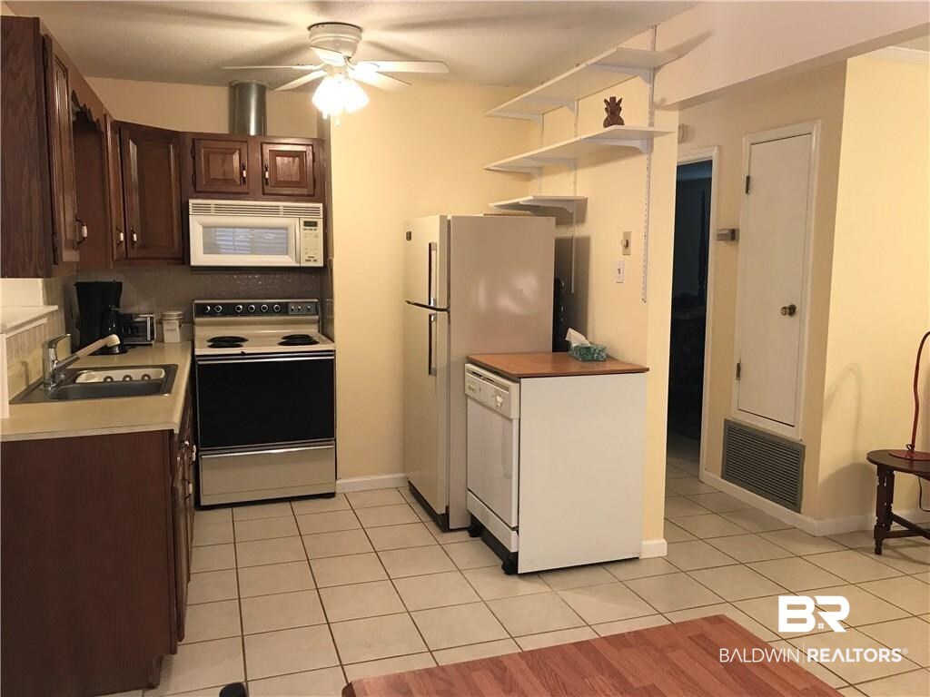 4488 Diamond Avenue Mobile, AL 36619 - Photo 8 of 31