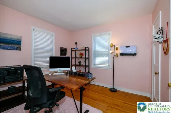 $350,000 | 219 South 25th Street, Allentown, PA 18104