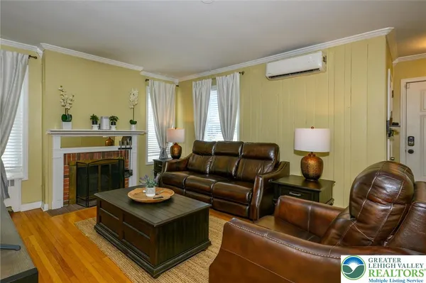 $350,000 | 219 South 25th Street, Allentown, PA 18104