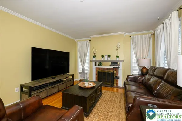$350,000 | 219 South 25th Street, Allentown, PA 18104