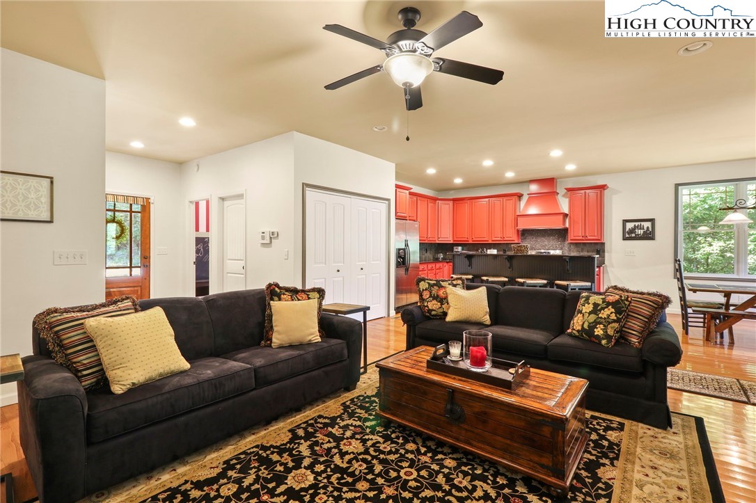 177 Austin Ridge Road Boone, NC 28607 - Photo 4 of 38 Gallery Image 4
