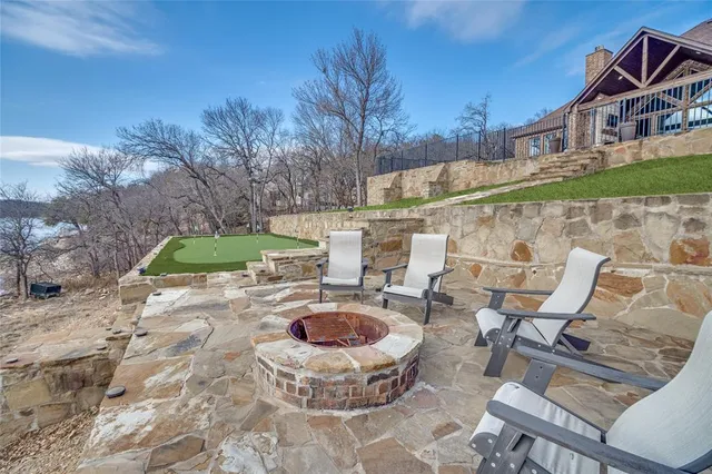 a view of outdoor space yard and patio