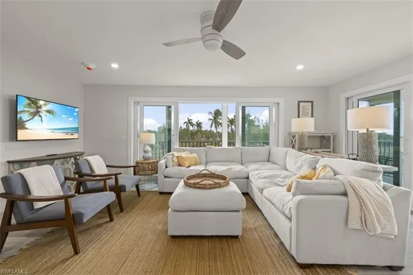 $950,000 | 585 East Gulf Drive, Unit A2, Sanibel, FL 33957