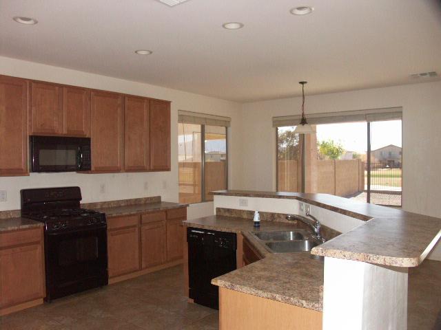 5605 West Carson Road Laveen, AZ 85339 - Photo 2 of 9 Kitchen