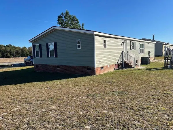 $199,900 | 542 Red Oak Farm Road, Tar Heel, NC 28392