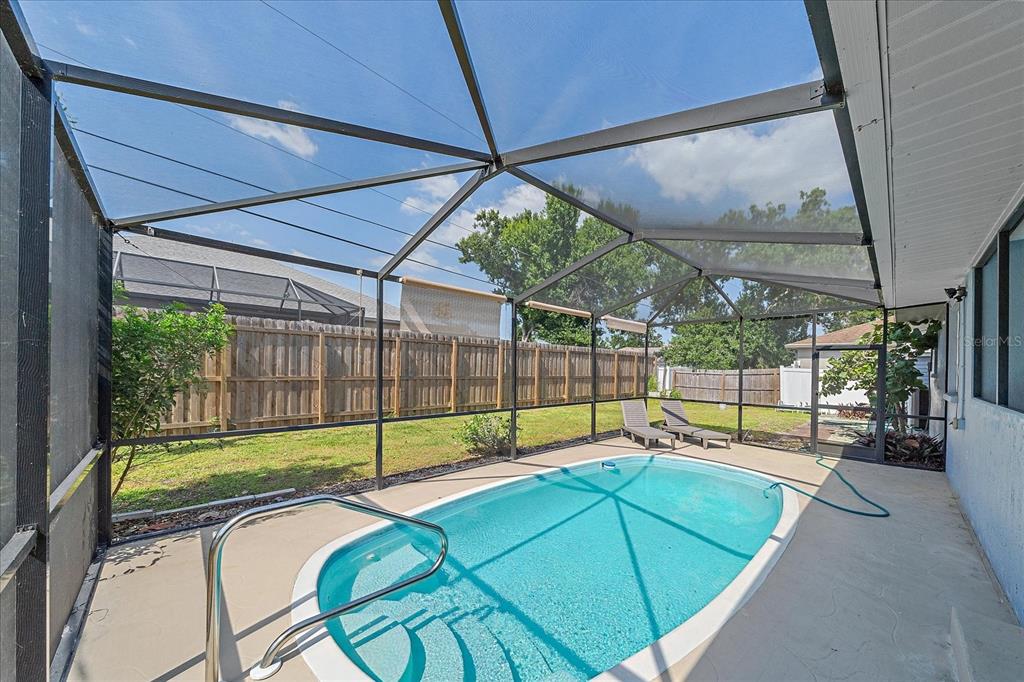 108 Stanford Road Venice, FL 34293 - Photo 27 of 28 a view of a backyard