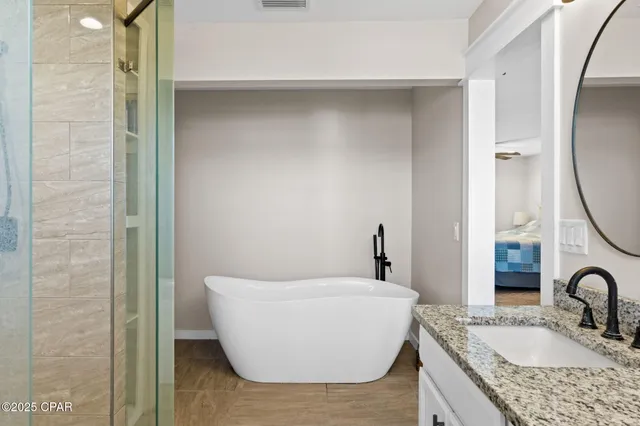 $850,000 | 1037 North Bay Drive, Lynn Haven, FL 32444