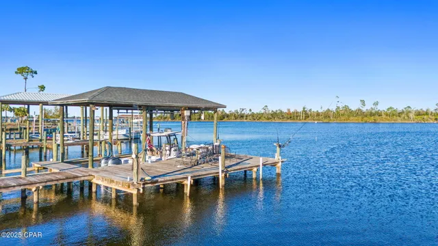 $850,000 | 1037 North Bay Drive, Lynn Haven, FL 32444