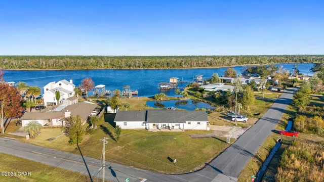 $850,000 | 1037 North Bay Drive, Lynn Haven, FL 32444