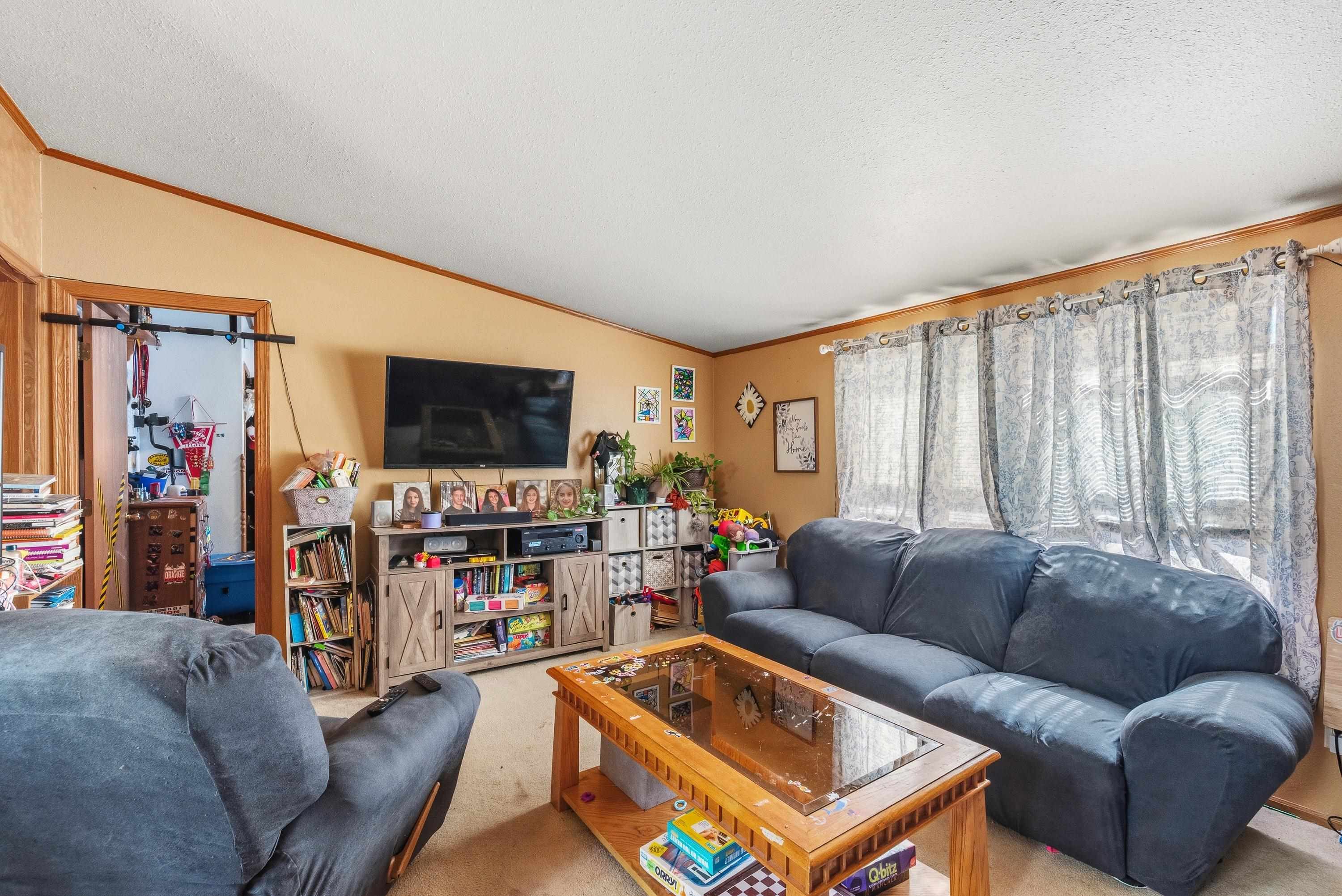 W2012 Racoon Road Mayville, WI 53050 - Photo 6 of 28