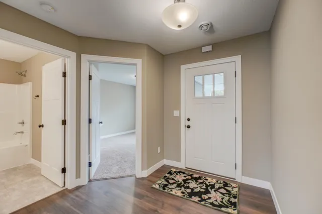 $369,900 | 1343 Creekwood Drive, New Richmond, WI 54017