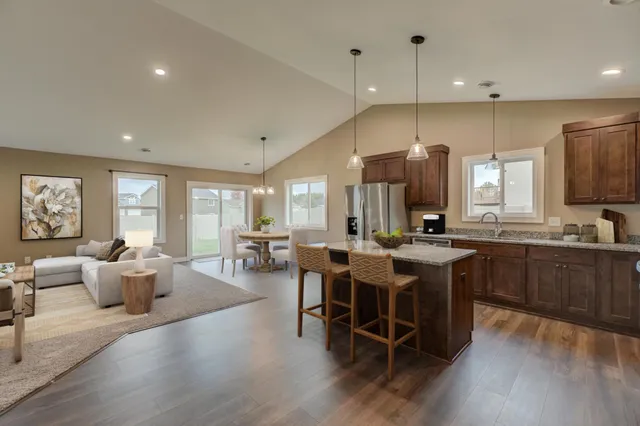 $369,900 | 1343 Creekwood Drive, New Richmond, WI 54017