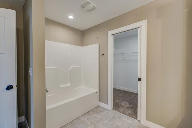 $369,900 | 1343 Creekwood Drive, New Richmond, WI 54017