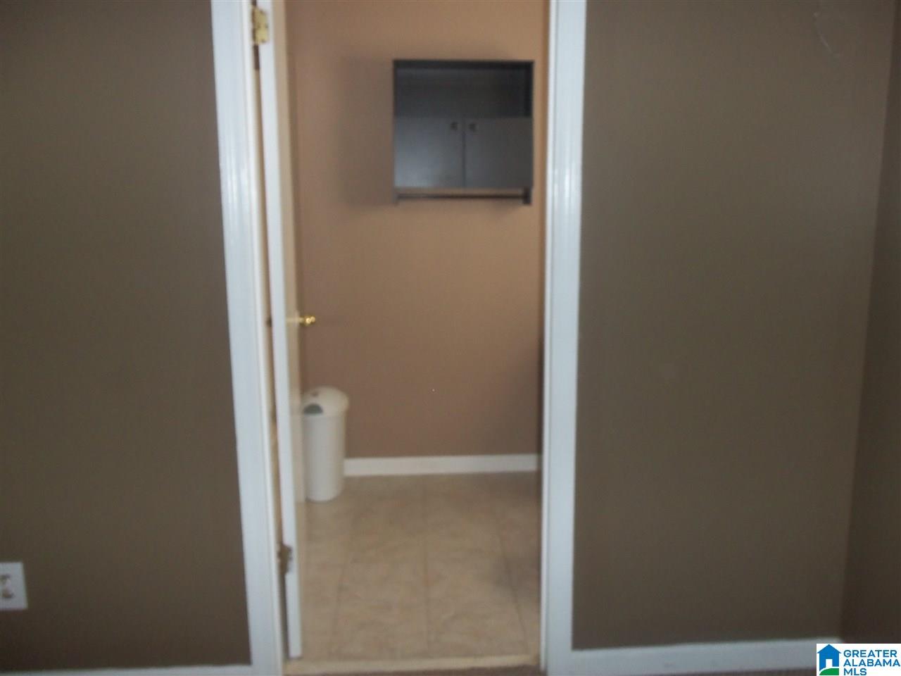 1300 Valley Trail Warrior, AL 35180 - Photo 28 of 39