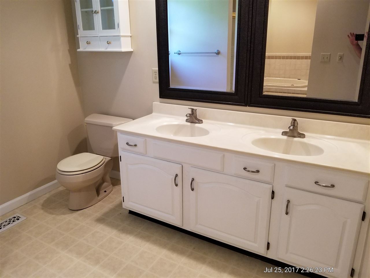 15721 Hunting Ridge Trail Granger, IN 46530 - Photo 17 of 36 Gallery Image 17