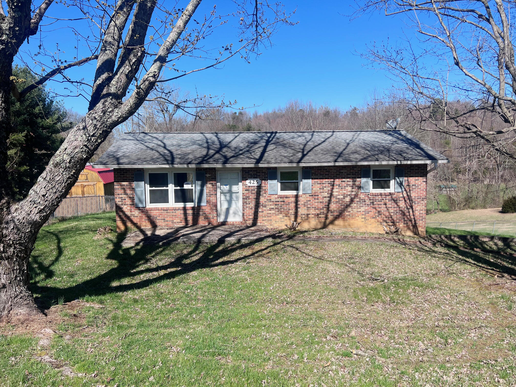 425 McCarty Hollow Road Telford, TN 37690 - Photo 2 of 25 IMG_7153