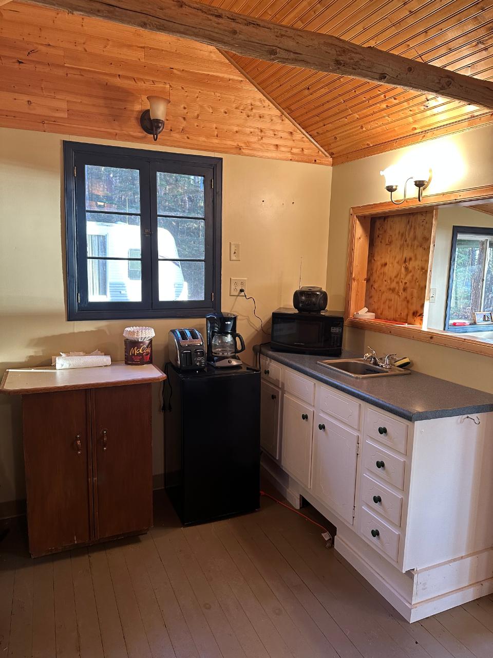 4573 River Road Rhinelander, WI 54501 - Photo 7 of 19 Gallery Image 7