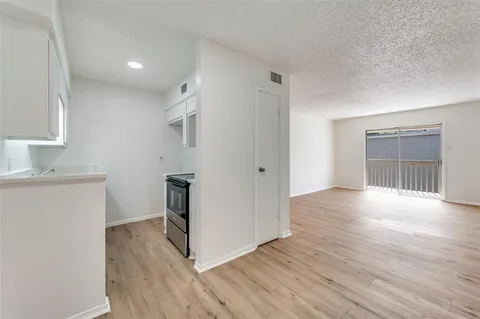 $88,000 | 4859 Cedar Springs Road, Unit 337, Dallas, TX 75219
