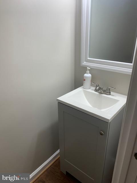 8372 Luce Court Springfield, VA 22153 - Photo 2 of 17 Gallery Image 2