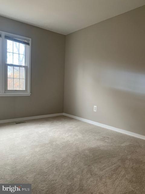 8372 Luce Court Springfield, VA 22153 - Photo 5 of 17 Gallery Image 5