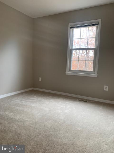 8372 Luce Court Springfield, VA 22153 - Photo 6 of 17 Gallery Image 6