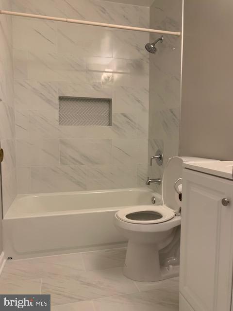 8372 Luce Court Springfield, VA 22153 - Photo 7 of 17 Gallery Image 7