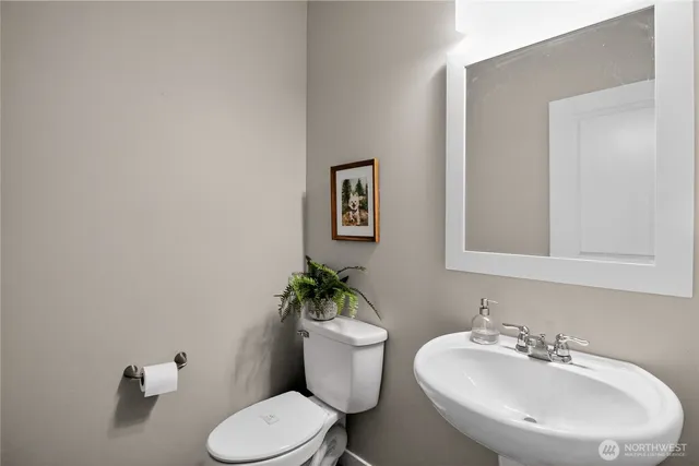 $949,000 | 25900 243rd Avenue Southeast, Maple Valley, WA 98038