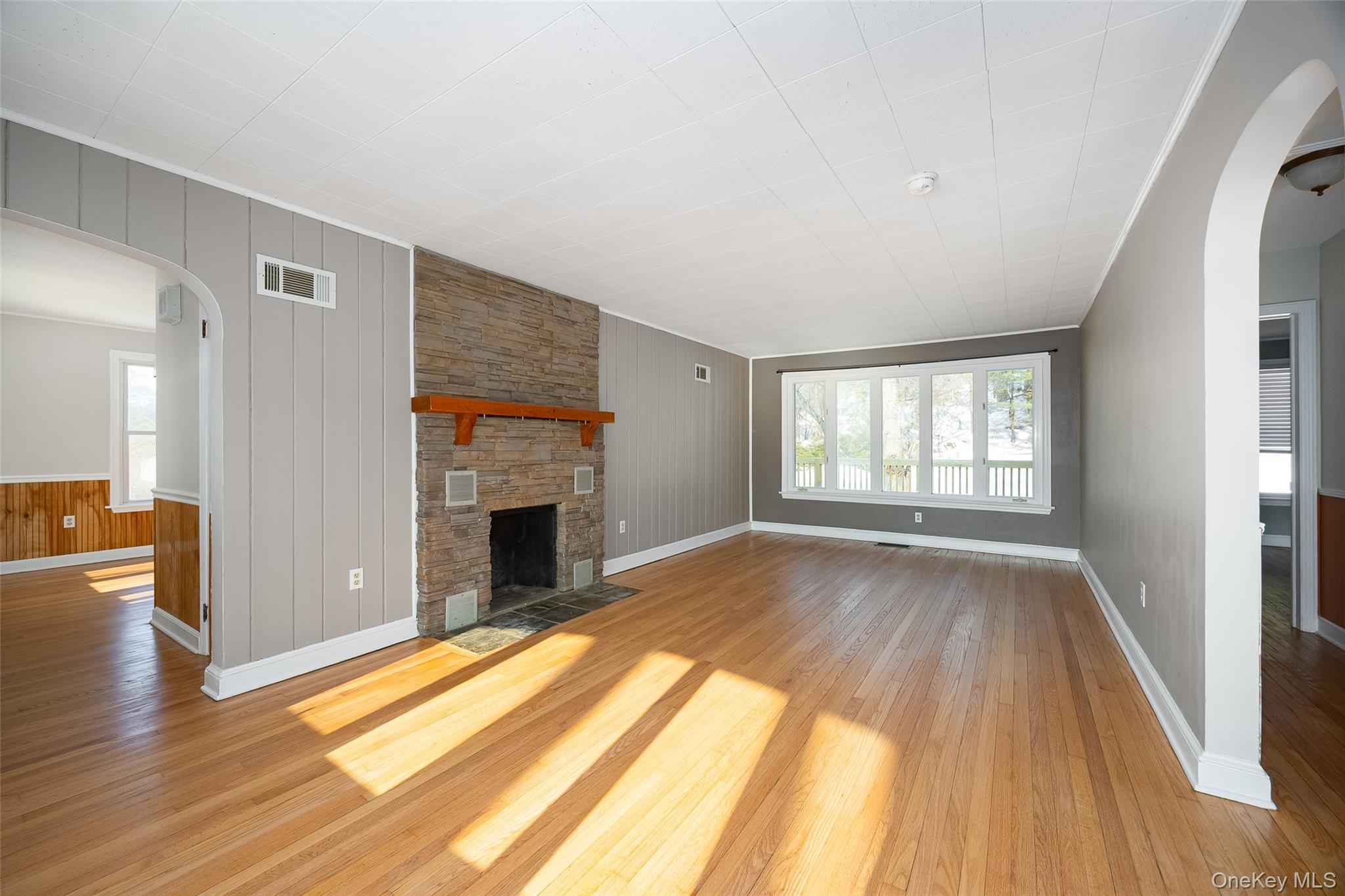 13 Robert Road Poughkeepsie, NY 12603 - Photo 9 of 24