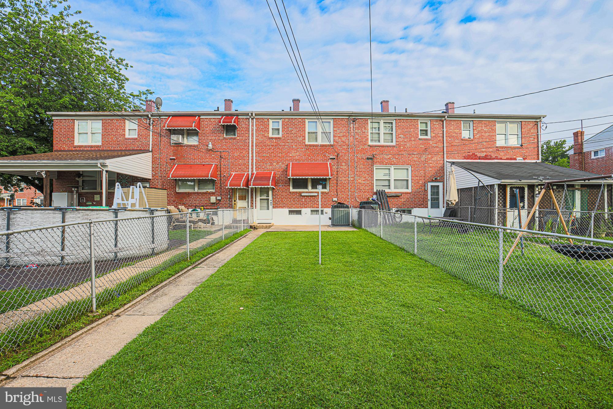 1629 Riverwood Road Baltimore, MD 21221 - Photo 29 of 30 Fenced Yard