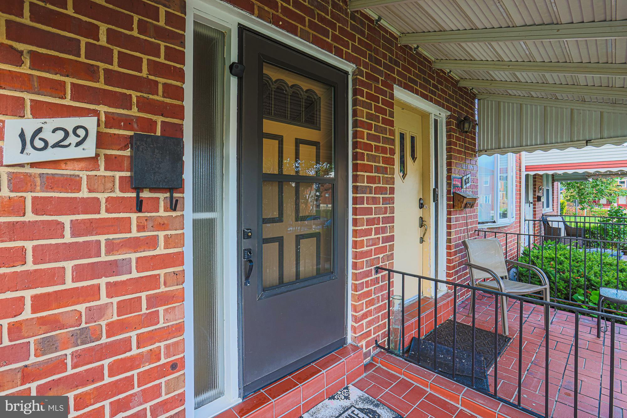 1629 Riverwood Road Baltimore, MD 21221 - Photo 3 of 30 Front Porch