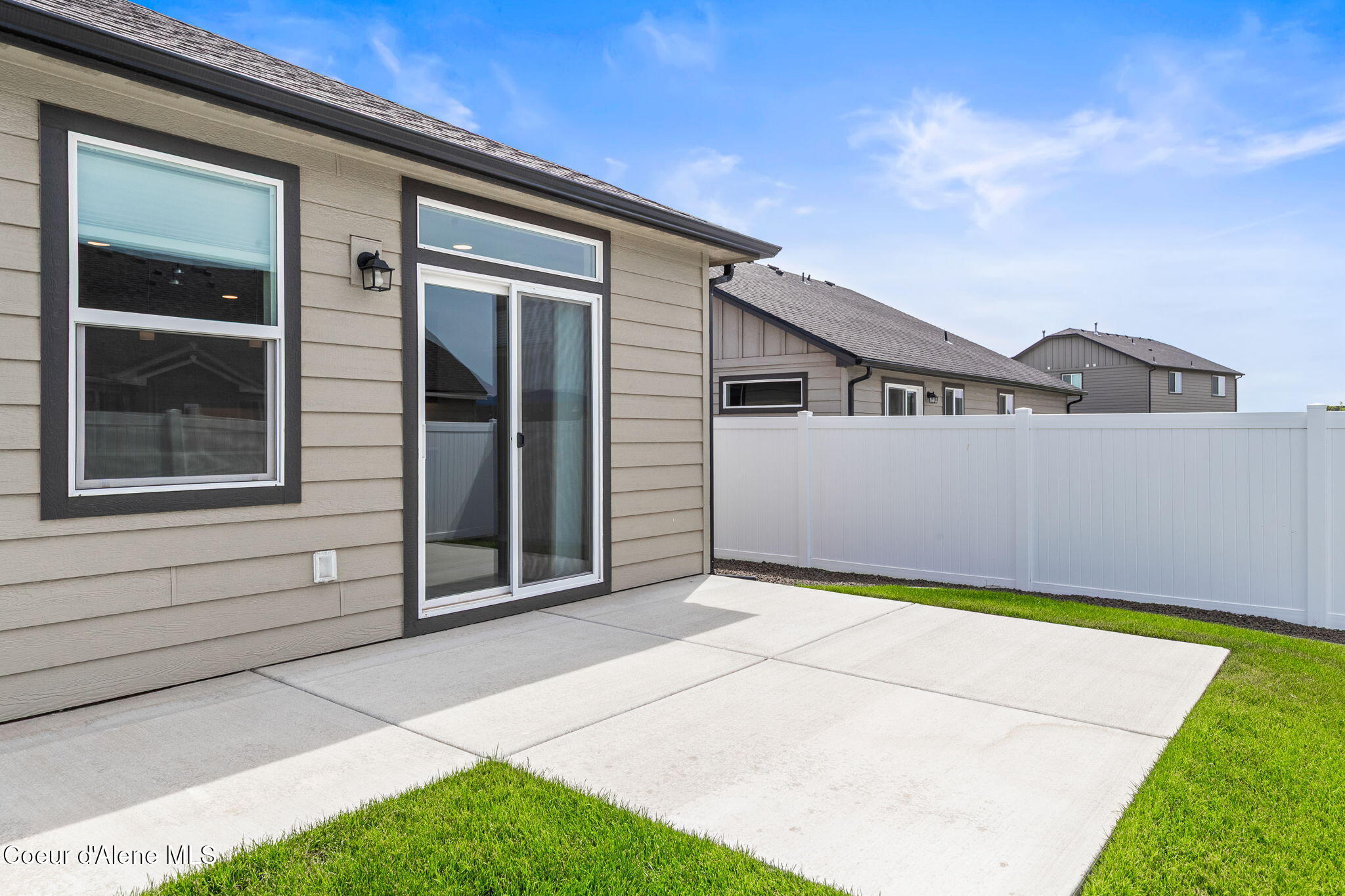 11842 North Lennon Lane Rathdrum, ID 83858 - Photo 29 of 33 11842 pic 29 Back patio
