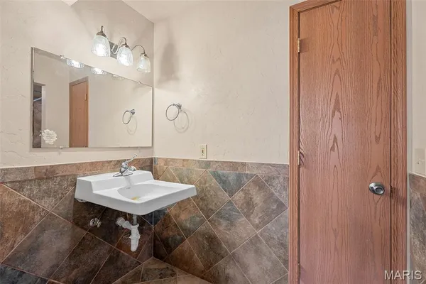 $299,900 | 2819 Katella Lane, Branson, MO 65616