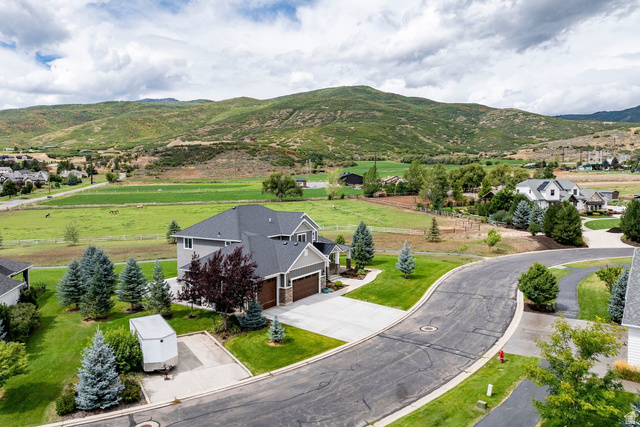 570 West Cascade Meadows Loop Midway, UT 84049 - Photo 1 of 58 Gallery Image 1