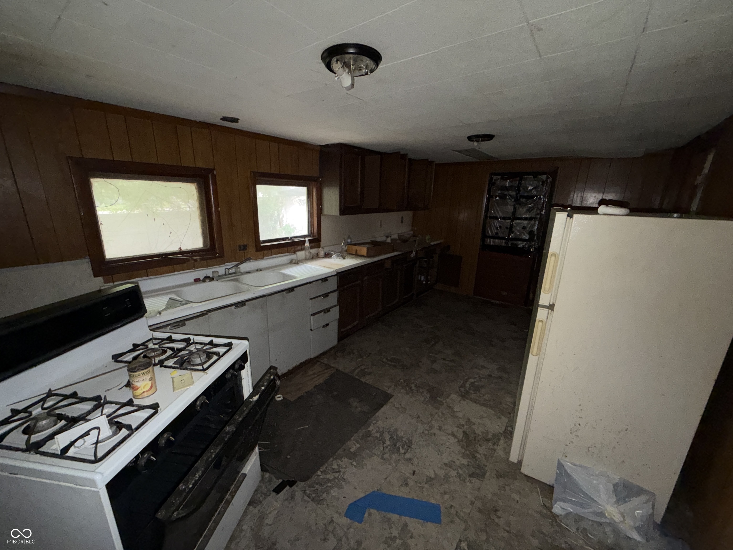 1206 East 37th Street Anderson, IN 46013 - Photo 14 of 19