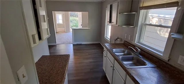 $850 | 1317 North 15th Street, St. Joseph, MO 64501