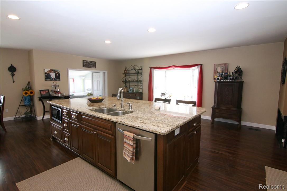 9477 Ridge Road Goodrich, MI 48438 - Photo 8 of 22 IMG_3485 copy.jpg