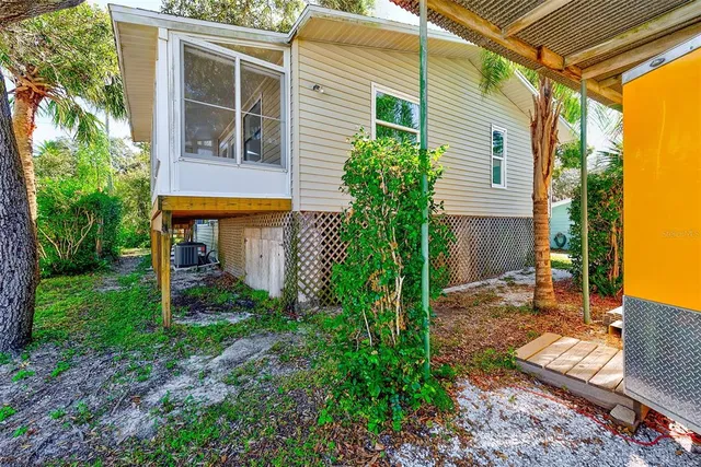 $535,000 | 104 South Mayo Street, Crystal Beach, FL 34683