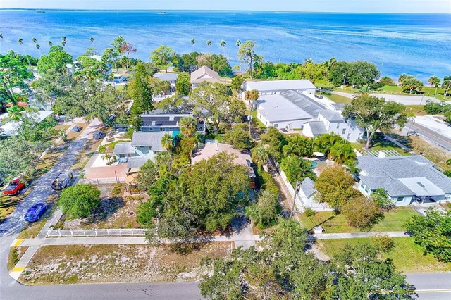 $535,000 | 104 South Mayo Street, Crystal Beach, FL 34683