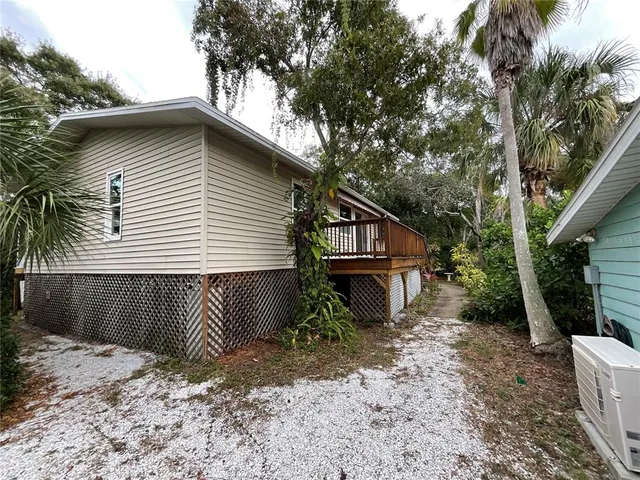$535,000 | 104 South Mayo Street, Crystal Beach, FL 34683